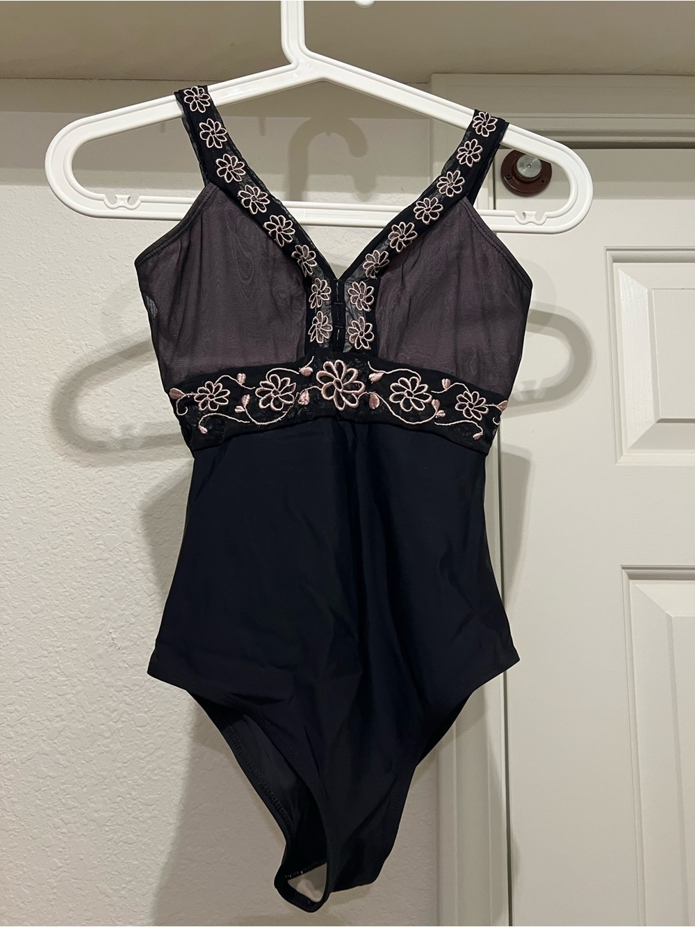 Dellalo Milano Leotard